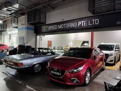 Carros Centre (D25), Factory #535680181